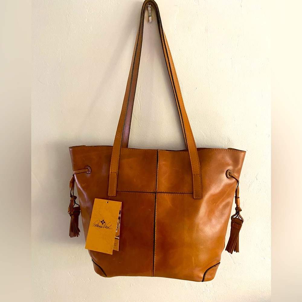 Patricia Nash Vintage Kemble Tote~~Distressed Leather~~NEW~~